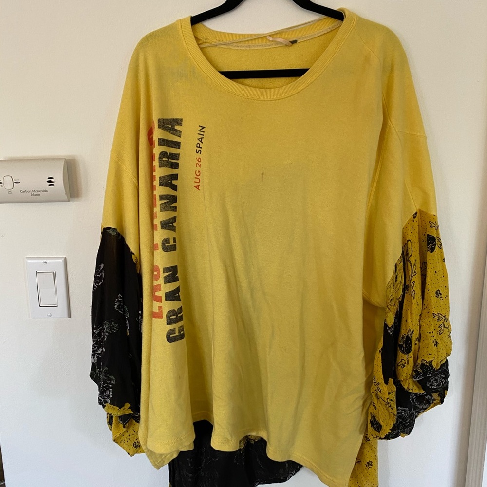 Shirt/sweatshirt free people
